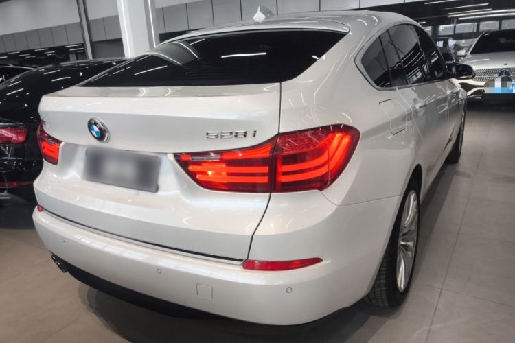 Used BMW 5 Series GT 2015 528i Luxury Edition