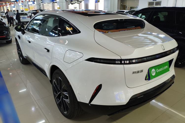 Used Avatr 11 2025 Year Updated Max Extended-Range Version Exterior 2