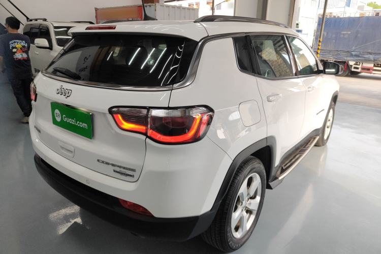 Used Jeep Compass 2017 200T Automatic Family Edition
