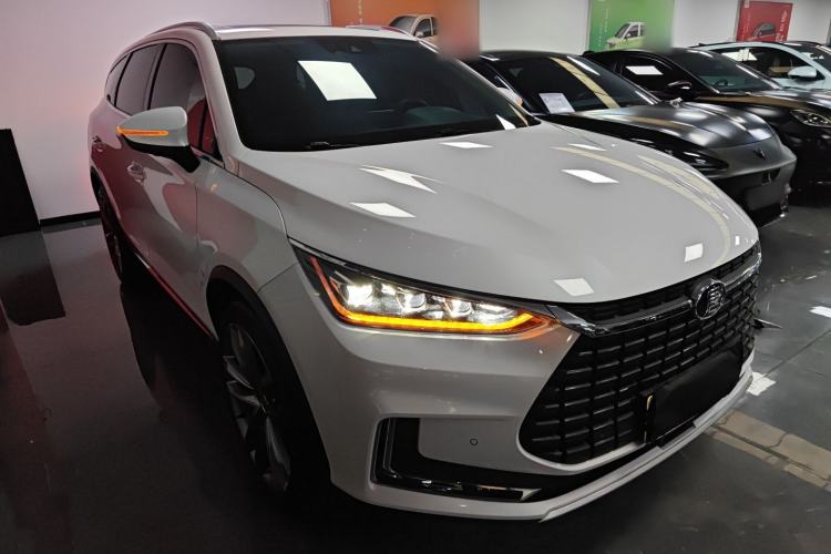 Used BYD Tang New Energy 2019 EV600D Four-Wheel Drive Smart Connect Genesis Edition
