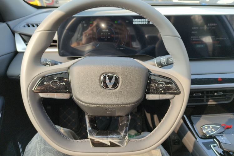 Used CHANGAN Ruicheng PLUS 2023 1.5T DCT Navigation Edition Steering Wheel