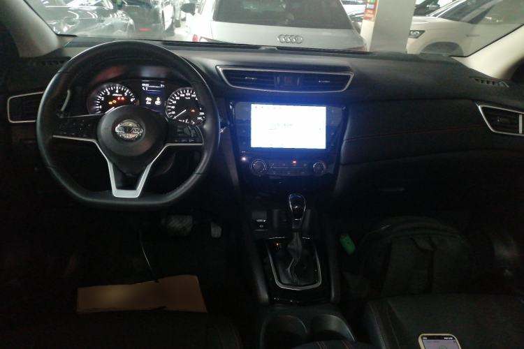 Used Nissan Qashqai 2022 2.0L CVT XV Premier Luxury Edition
