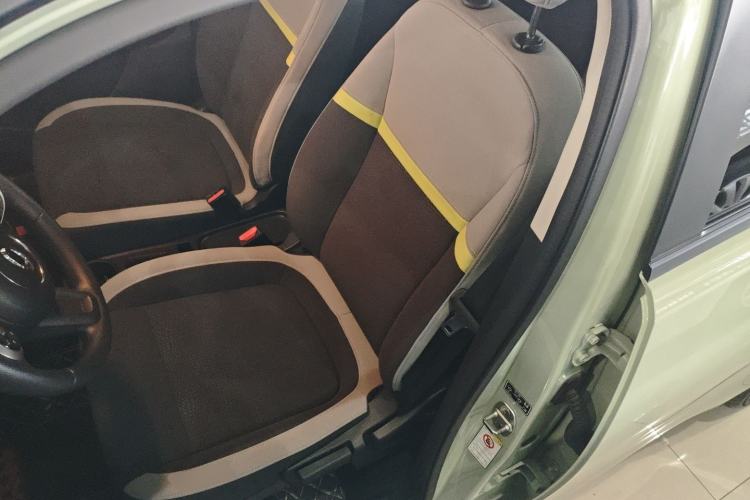 Used ORA White Cat 2020 360 km Luxury Version Left Front Seat