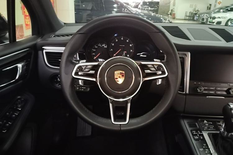 Used Porsche Macan 2017 Macan 2.0T
