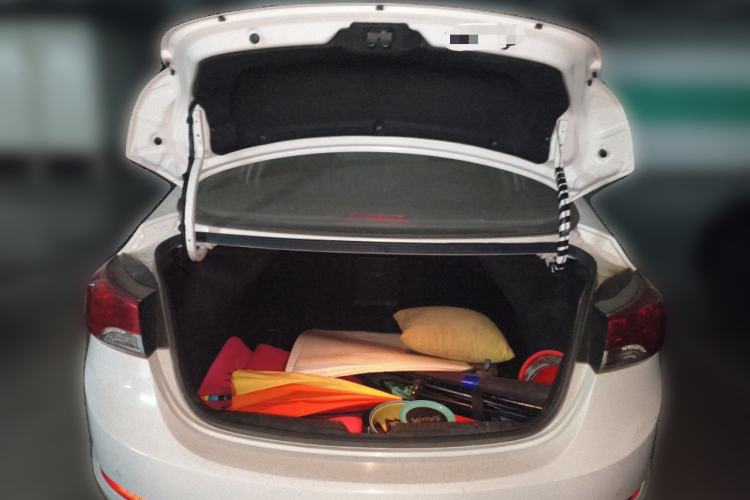 Used Hyundai Elantra (5th Generation / Langdong) 2015 1.6L Manual Leading Model
