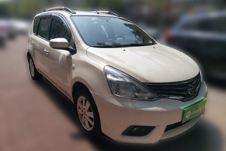 Used Nissan Livina 2013 1.6XE CVT Comfort Edition Front Right 45 Deg