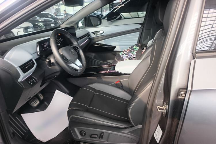 Used Volkswagen ID.4 X 2024 Pure & Smart Edition
