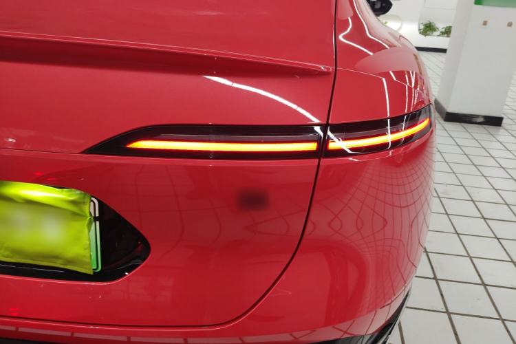 Used Avatr 06 2025 Pro Range-Extended Edition