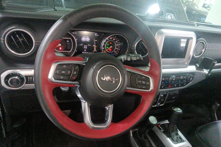 Used Jeep Wrangler 2018 2.0T Sahara Four-Door Edition