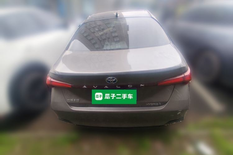 Used Toyota Avalon 2022 Dual-Engine 2.5L Luxury Edition Rear