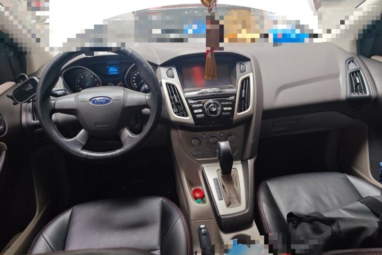 Used Ford Focus 2015 Sedan 1.6L Automatic Comfort Model
