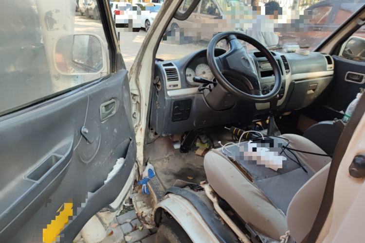 Used King Long Golden Way 2012 2.0L Dual-Purpose Short-Wheelbase 4G21B