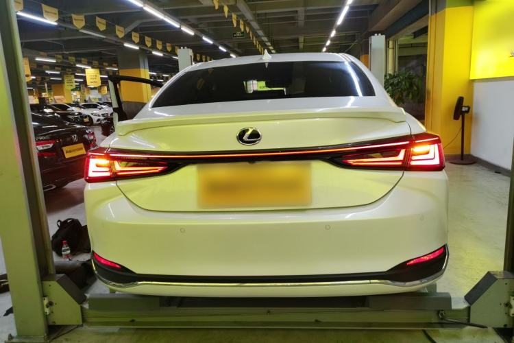 Used Lexus ES 2025 200 Premium Edition
