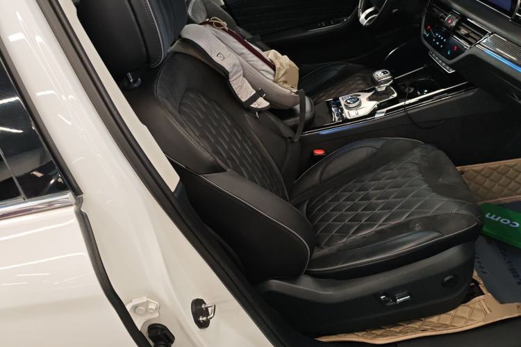 Used Hongqi HS5 2019 2.0T Smart Connect Flagship All-Wheel-Drive Version
