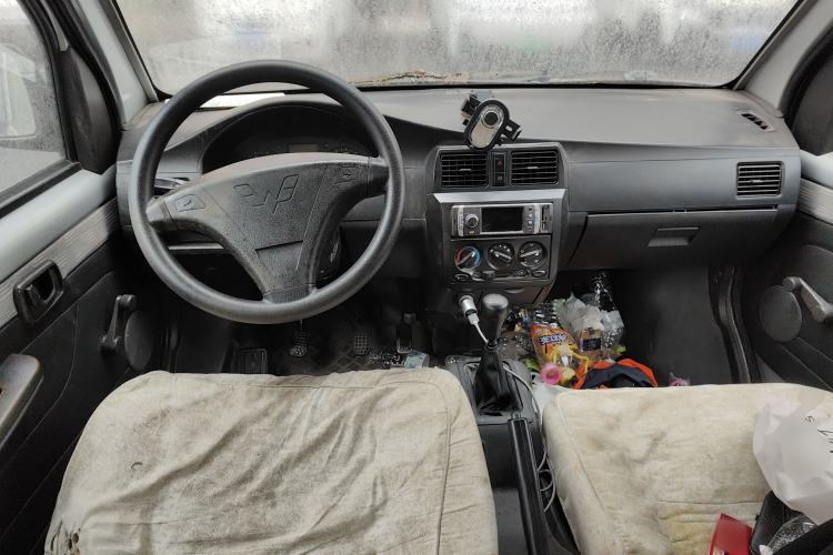 Used Wuling Rongguang 2011 1.2L Base Version