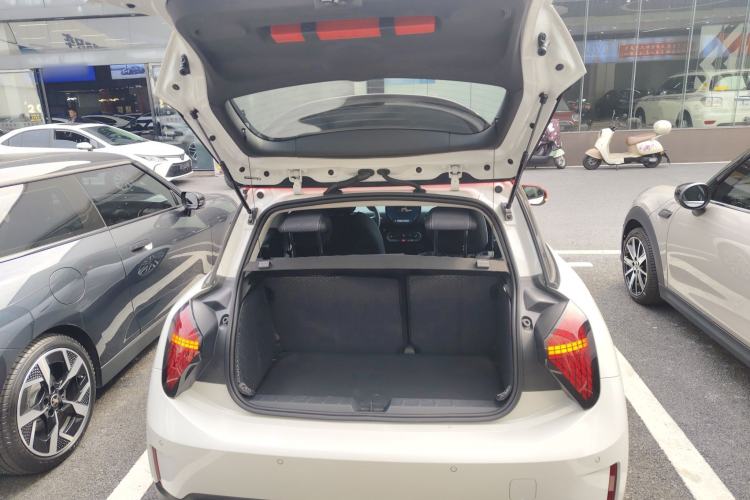 Used MINI Electric MINI COOPER 2024 456km COOPER E Classic Edition
