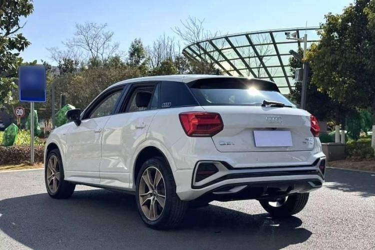 Used Audi Q2L 2022 35 TFSI Fashion Dynamic Model
