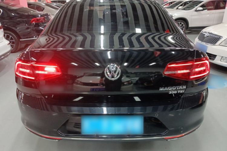 Used Volkswagen Magotan 2019 330TSI DSG Luxury Version China VI Standard
