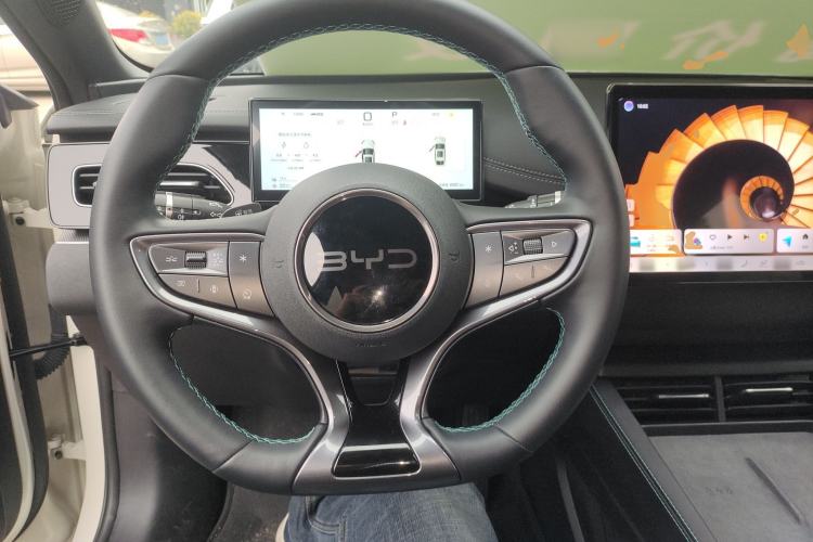 Used BYD Seal 06 New Energy 2025 DM-i Smart Drive 120KM Deluxe Model
