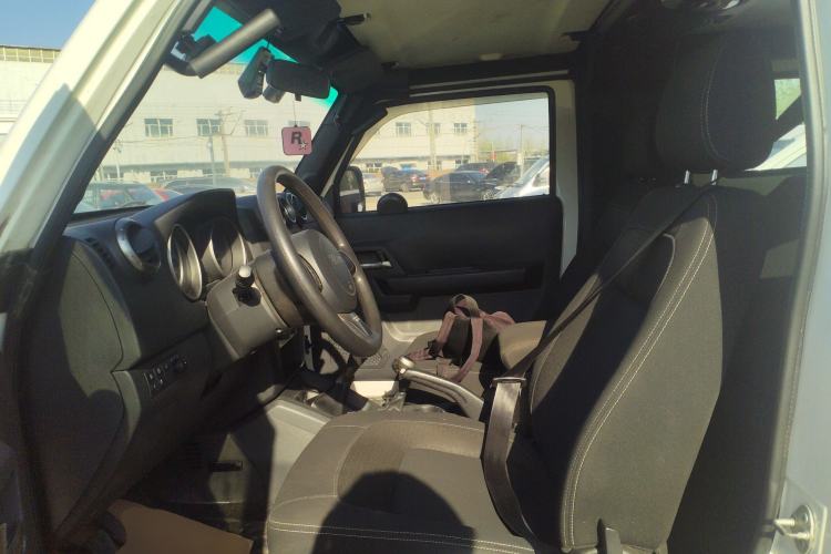 Used BAIC Off-Road BJ40 2014 2.4L Manual Cross-Country Edition Left Front Seat