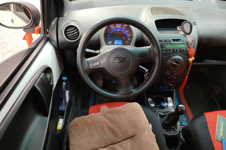 Used BYD F0 2012 1.0L XuanKu Trim
