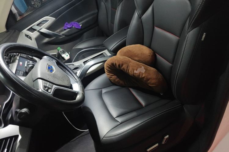 Used Geely Auto Emgrand X7 Sport 2018 1.8TD Automatic Two-Wheel Drive Smart Connect 4G Internet Edition