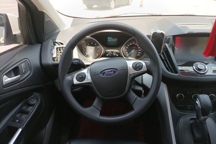 Used Ford Kuga 2013 1.6L GTDi Two-Wheel-Drive Comfort Model

