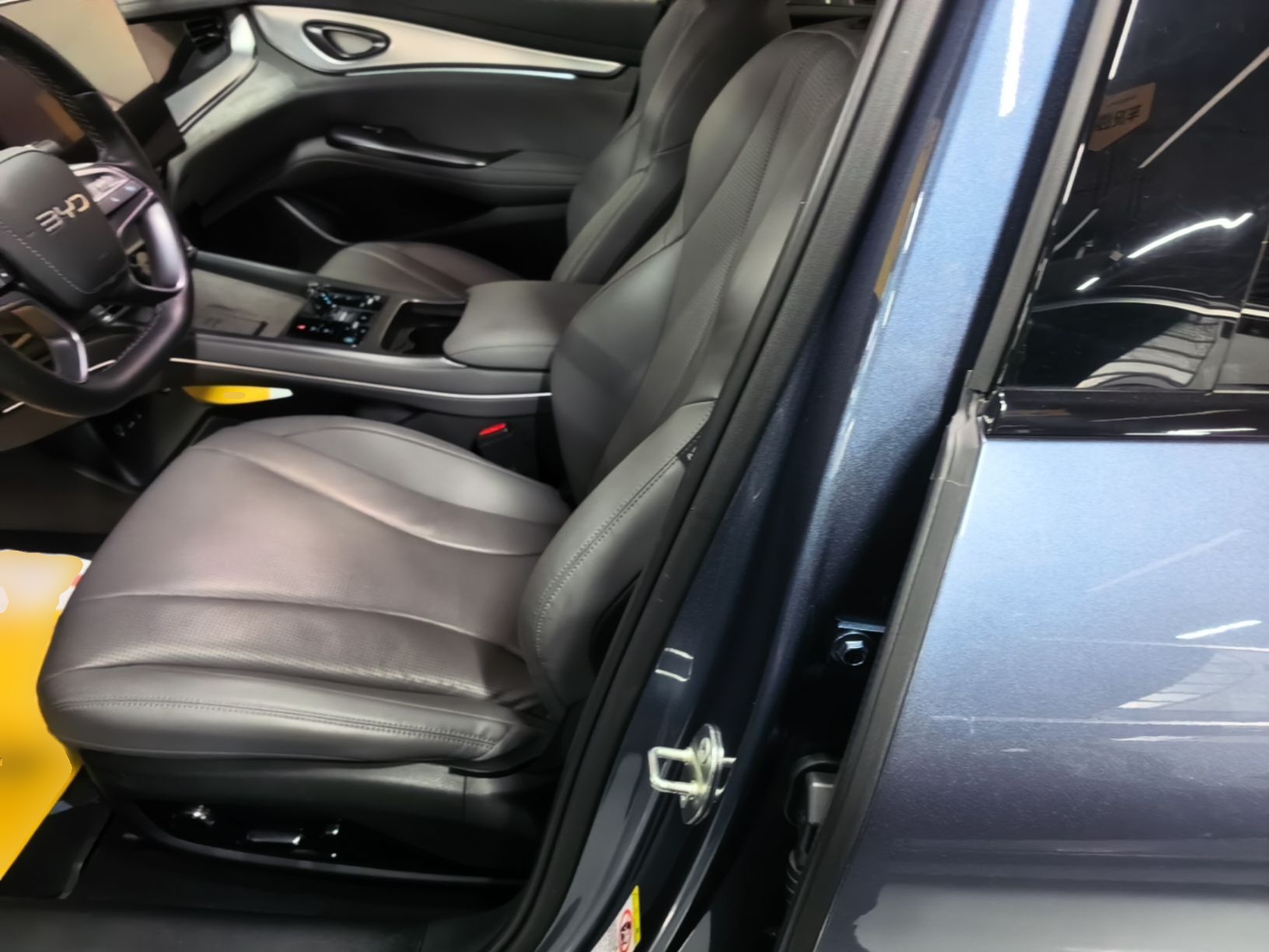 BYD Seal 07 DM-i 2025 Intelligent Driving Version DM-i 1.5L 125 km Luxury Edition — снимка 17