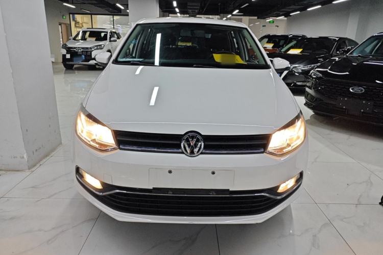 Used Volkswagen Polo 2016 1.6L Automatic Comfort Model Front