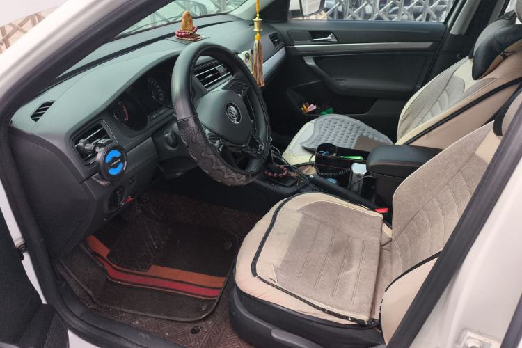 Used Volkswagen Lavida 2019 Lavida Start 1.5L Automatic Trendy Version China VI Standard