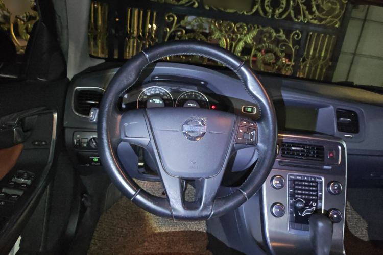 Used Volvo S60 2012 1.6T DRIVe Comfort Edition