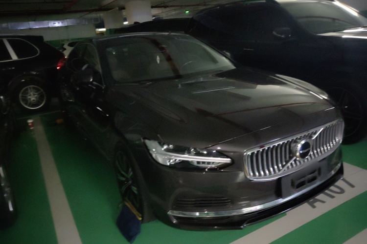 Used Volvo S90 New Energy 2022 Restyled T8 E-Drive Hybrid Zhiyi Luxury Edition
