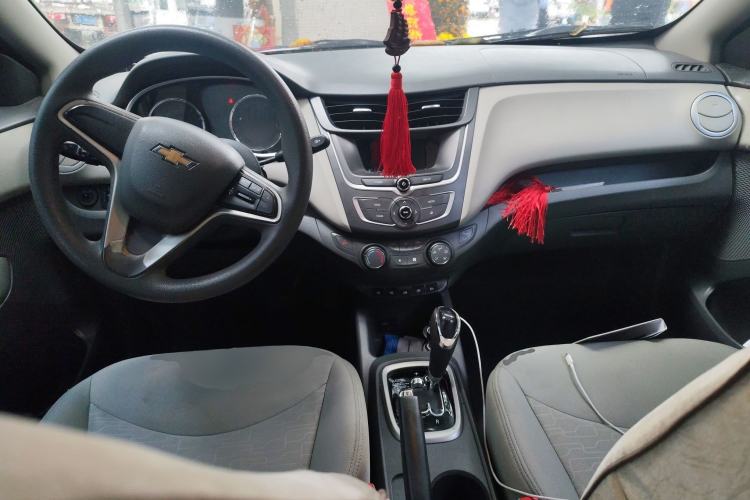 Used Chevrolet Sail 2015 Sail 3 1.5L AMT Happiness Sunroof Edition