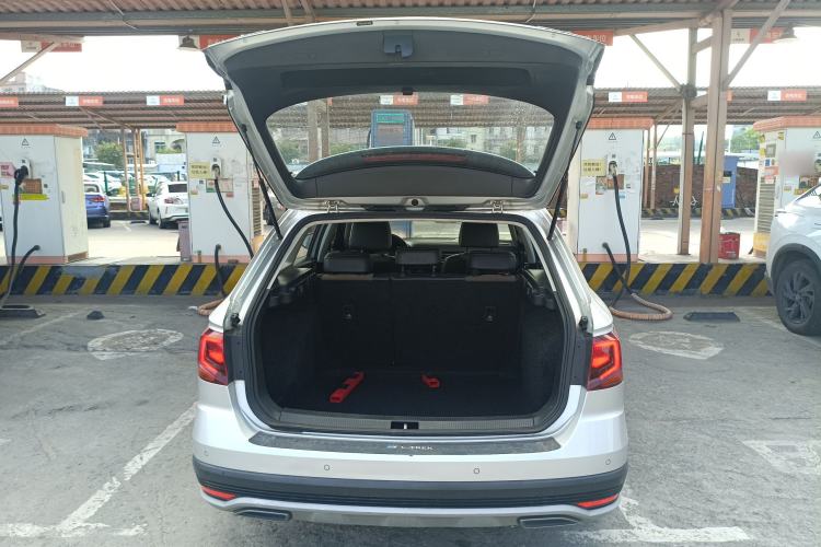 Used Volkswagen C-TREK 2017 1.6L Automatic Comfort Model
