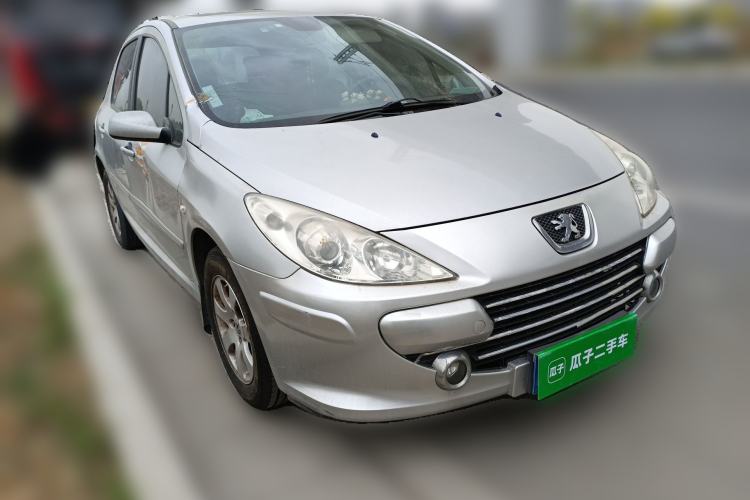 Used Peugeot 307 2012 Hatchback 1.6L Manual Comfort Edition
