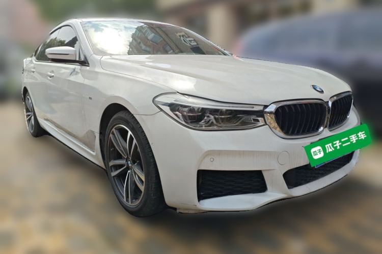 Used BMW 6 Series GT 2020 630i M Sport Package Front Right 45 Deg