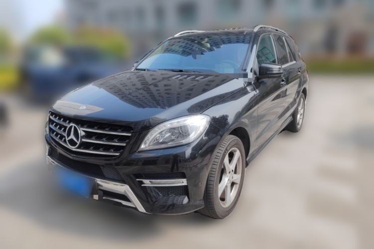 Used Mercedes-Benz M-Class 2014 ML 400 4MATIC Dynamic Model