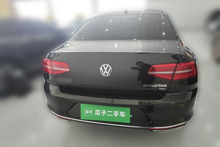 Used Volkswagen Magotan 2019 330TSI DSG Luxury Version China VI Standard Rear