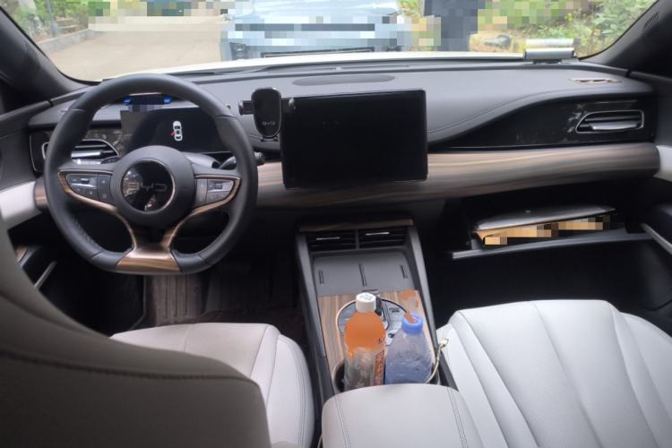 Used BYD Seal 06 New Energy 2025 DM-i Smart Drive 80KM Luxury Model