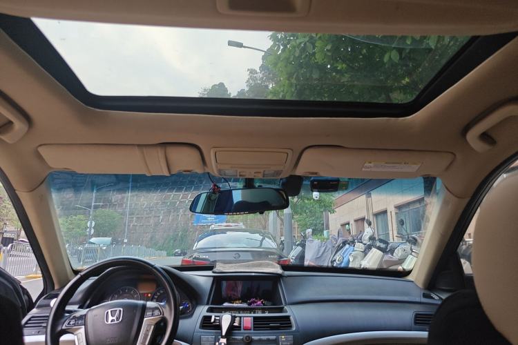 Used Honda Crosstour 2012 2.4L Prestige Edition