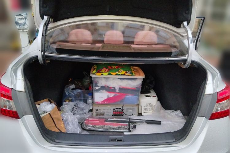 Used Nissan Sylphy 2014 1.6XV CVT Deluxe Edition Trunk