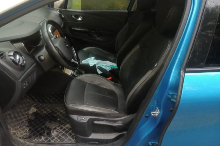 Used Renault Captur 2015 1.2T Automatic Luxury First Edition
