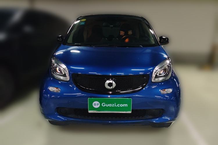 Used smart fortwo 2016 0.9T 66kW Hardtop Pioneer Edition Front