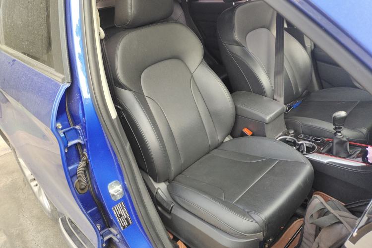 Used Haval H2 2017 Blue Label 1.5T Manual Two-Wheel Drive Luxury Model