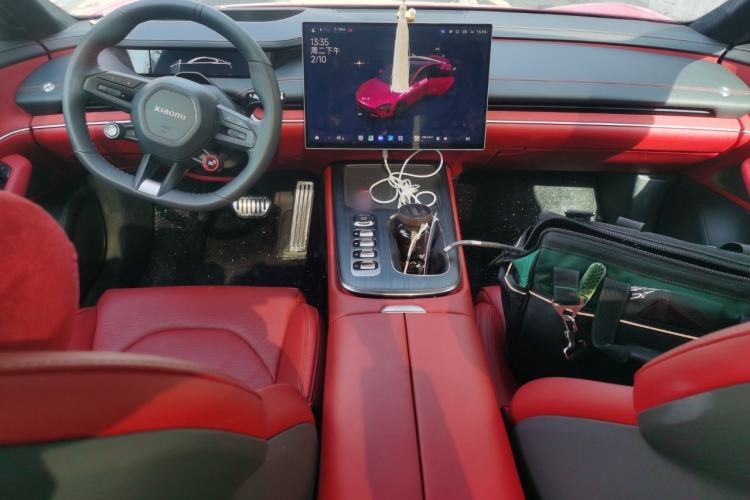 Used Xiaomi Auto SU7 2024 Four-Wheel-Drive Max Founder's Edition Center Console