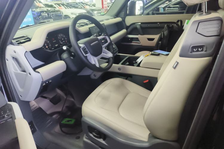 Used Land Rover Defender 2024 90 2.0T P300 S