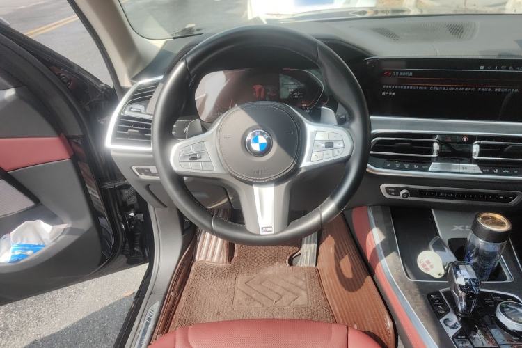 Used BMW X5 2022 Restyled xDrive 30Li Luxury Version M Sport Package