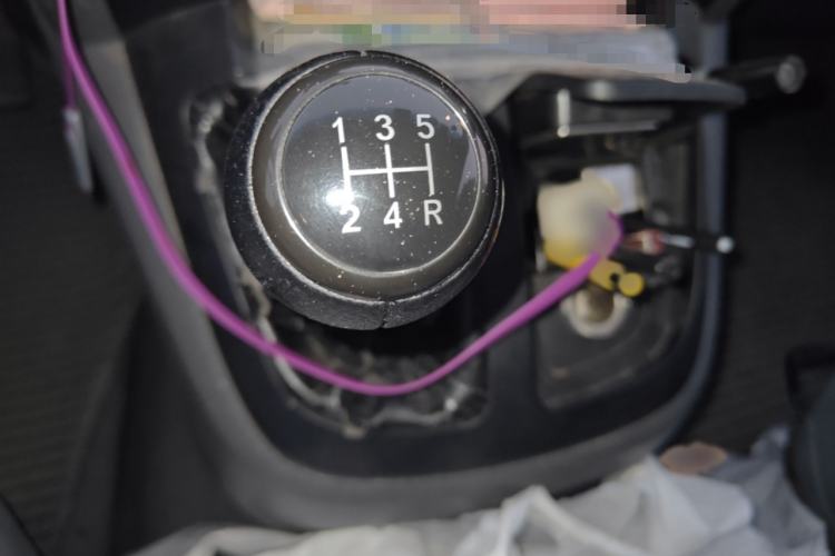 Used Jinbei Express 2019 2.0L Standard Version China VI 1TZS Gear Lever