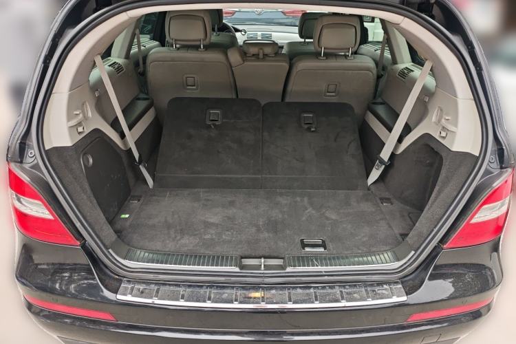 Used Mercedes-Benz R-Class  Trunk