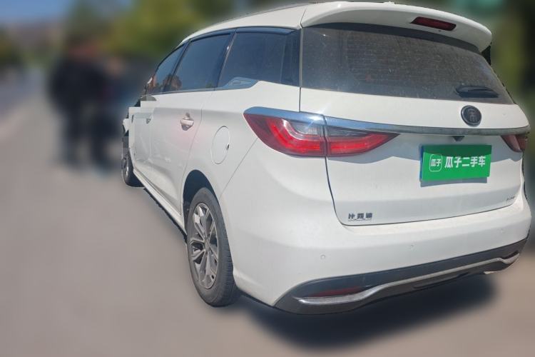 Used BYD Song MAX 2019 1.5T Automatic Smart Connect Ruiyi Sunroof Model 7 Seats China VI Standard